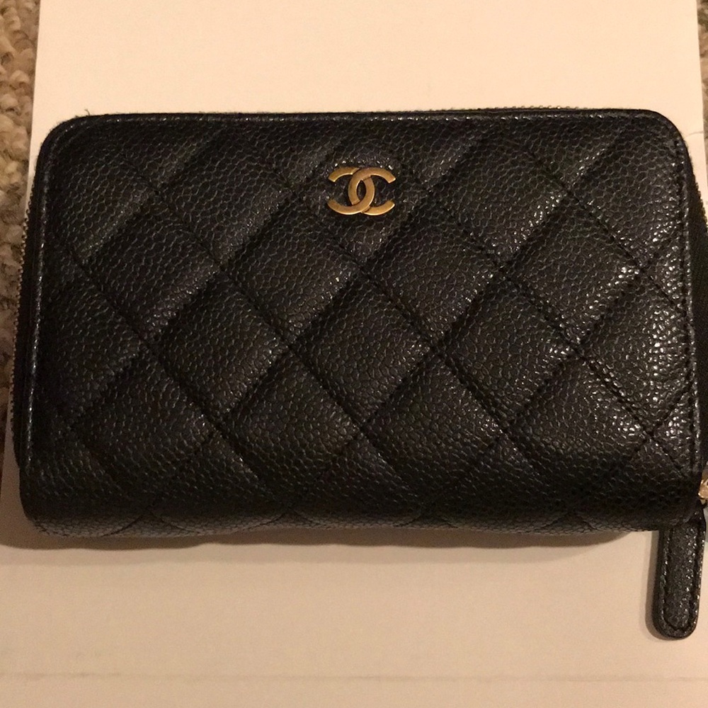 SOLD——Chanel double Zipper Wallet